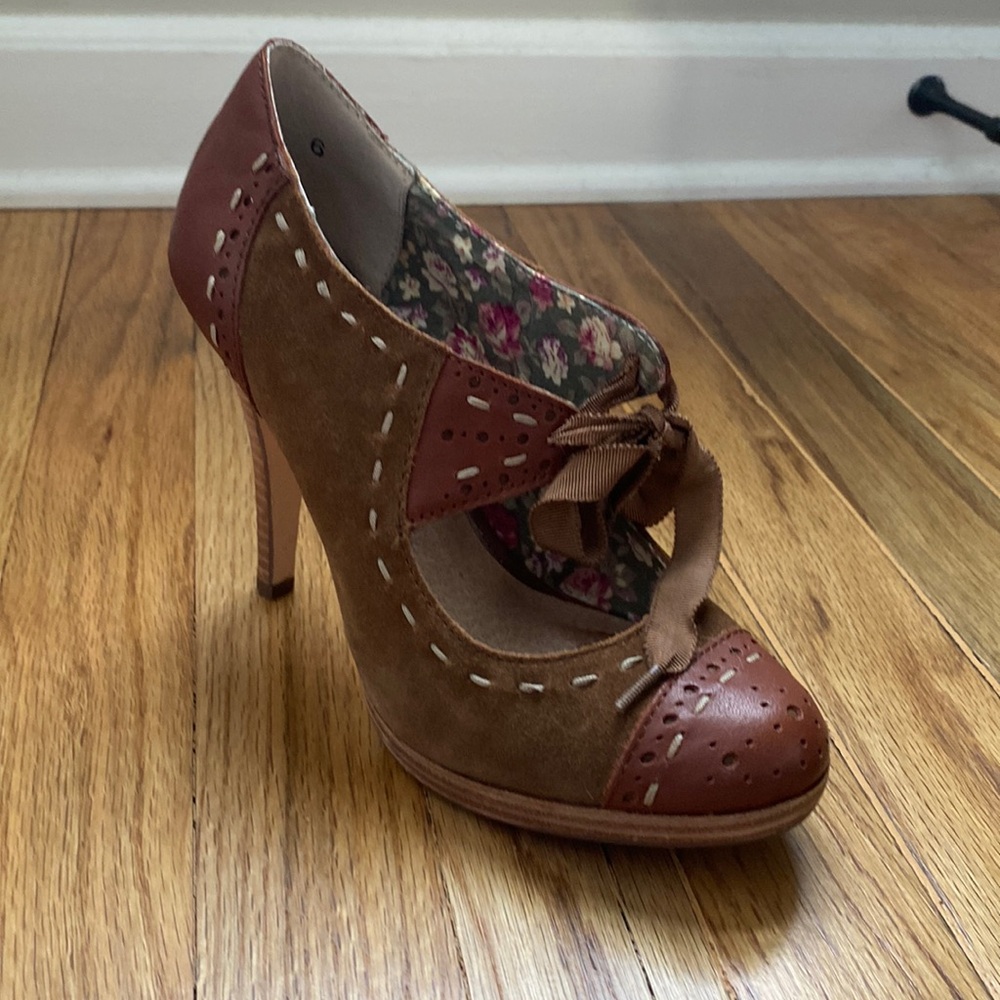 Sychelles brown leather heels 🌼